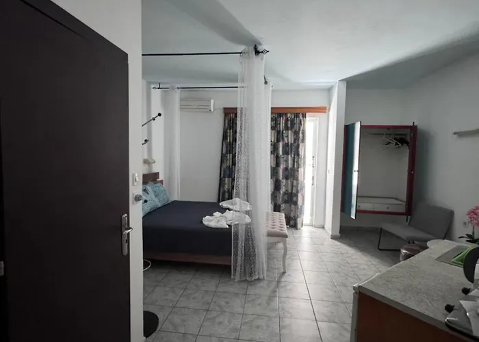 Sunnysun Studios 3* فاليراكي