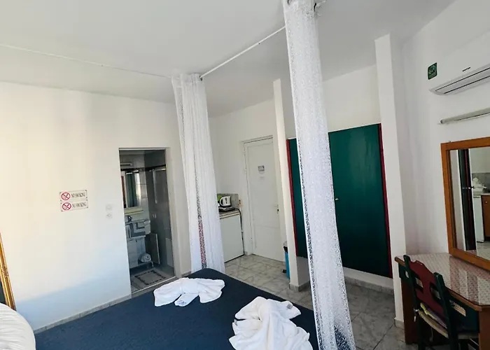 شقة فندقية Sunnysun Studios 3*