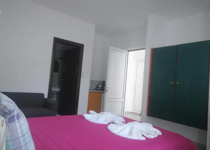 Sunnysun アパートホテル ファリラキ