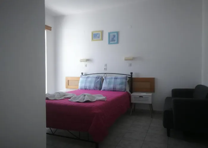 アパートホテル Sunnysun ファリラキ