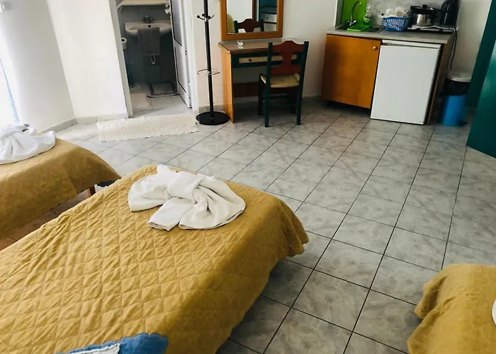 アパートホテル Sunnysun ファリラキ