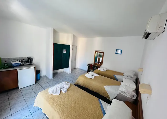 アパートホテル Sunnysun ファリラキ