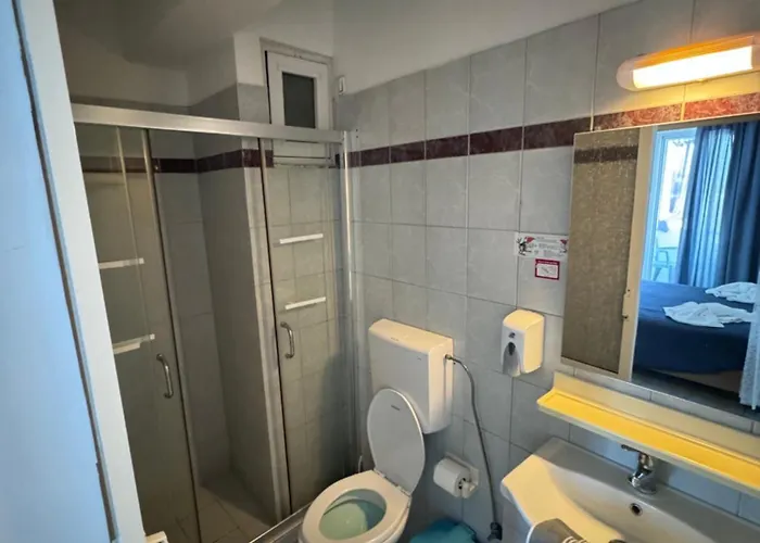 Sunnysun מלון דירות 3*